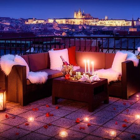 Апартаменты A/C + Terrace Breakfast At Tiffany'S Прага Экстерьер фото